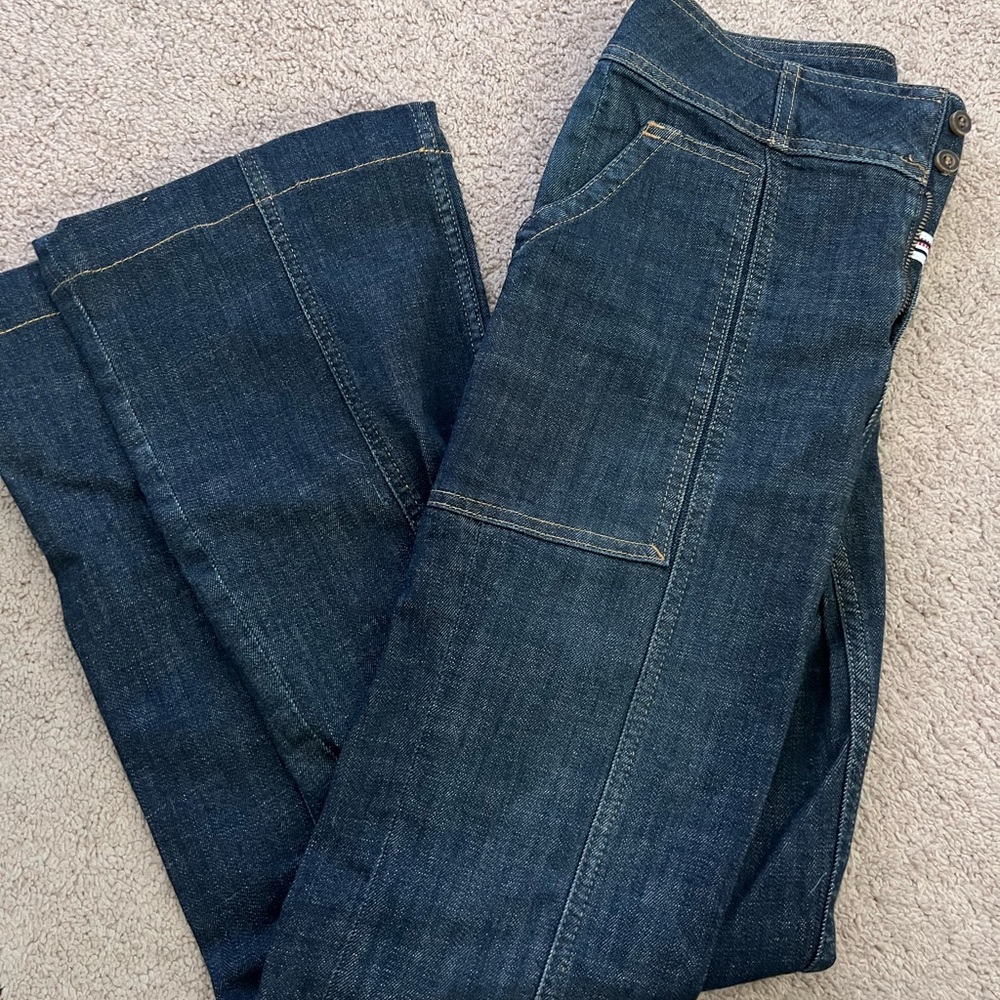 Anthropologie boot cut stretchy jeans. Never worn